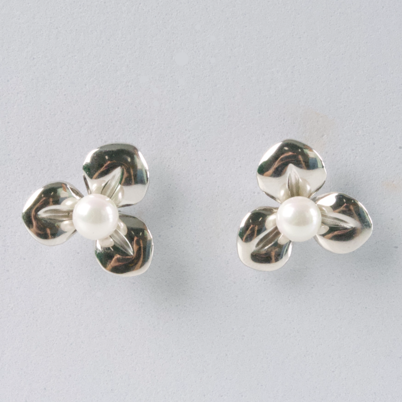 Aretes Petal Bloom