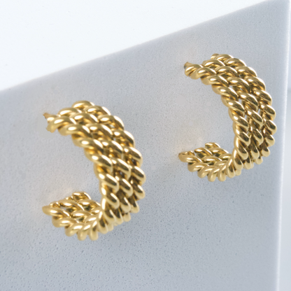 Aretes Triple Twist