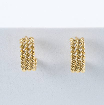 Aretes Triple Twist